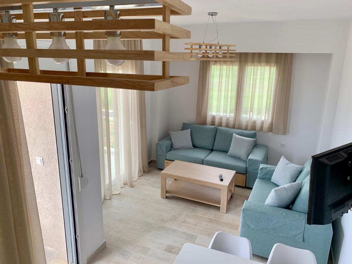 Kalivas Beach House Метаморфоси Екстериор снимка
